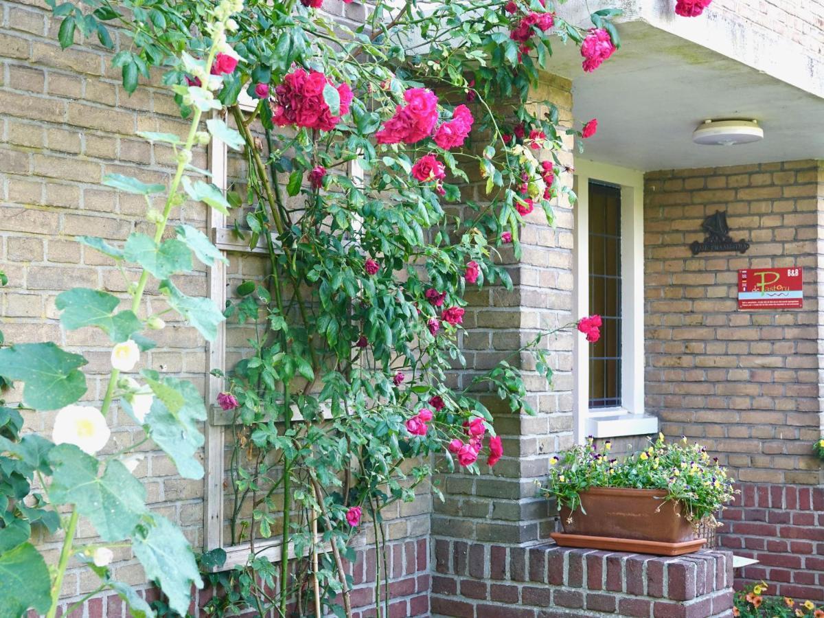 B&B De Pastory Warns Exterior photo
